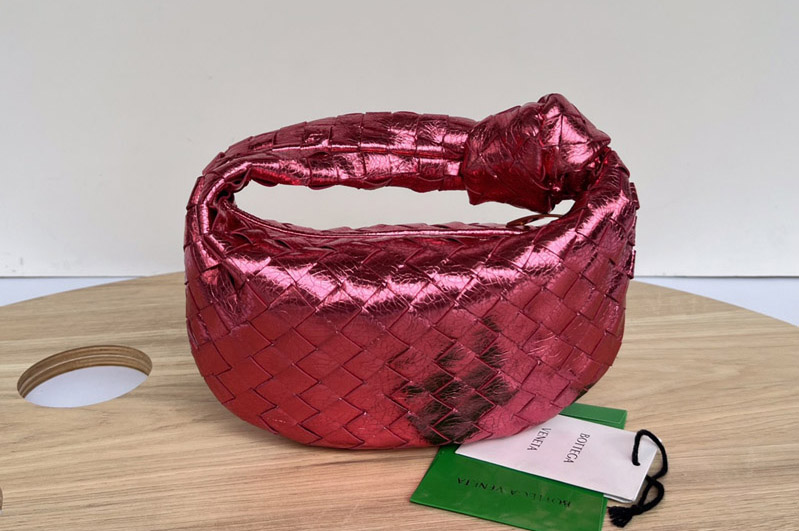 Bottega Veneta 651876 Mini Jodie boho bag in Red Intrecciato Nappa leather