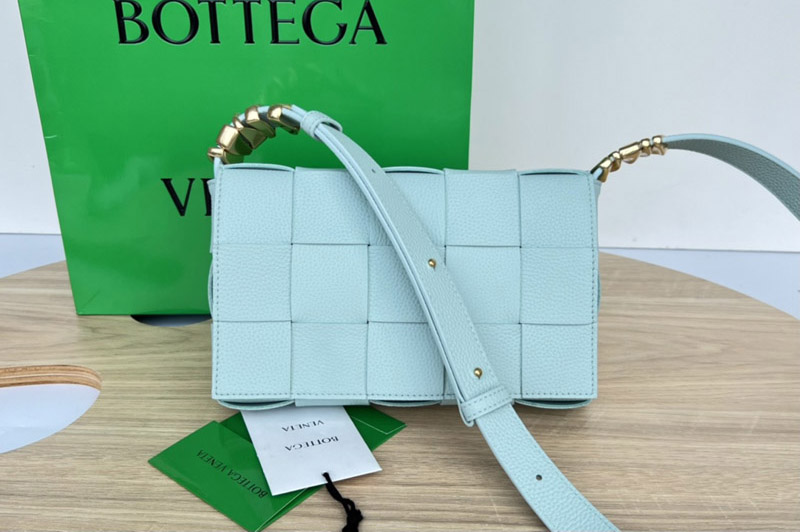 Bottega Veneta 666870 Cassette cross-body bag in Light Blue Intreccio leather