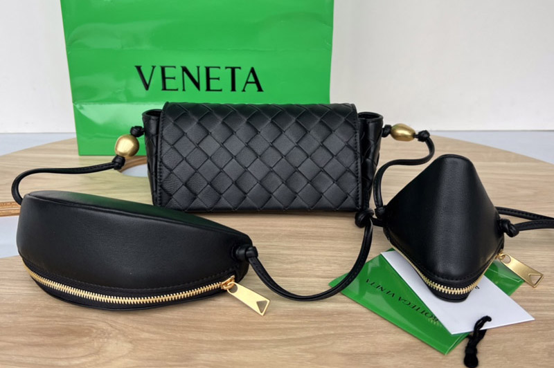 Bottega Veneta 717429 Pouch On Strap in Black Intrecciato leather