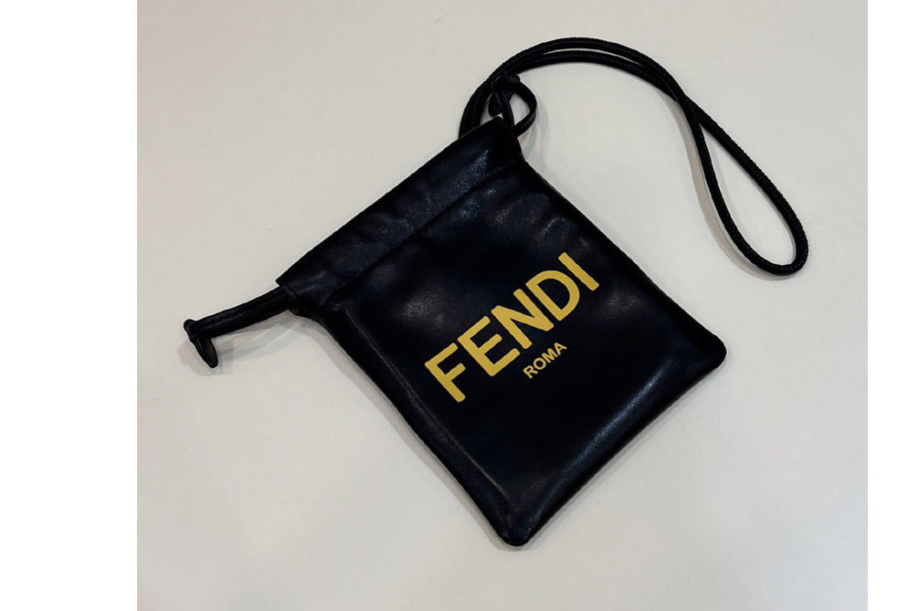 Fendi Pack mini Pouch Bag in Black Leather