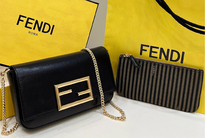 Fendi 8BS032 Wallet On Chain With Pouches mini bag in Black leather