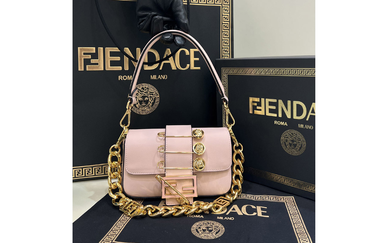 Fendi x Versace 8BS066 Mini Brooch Baguette bag in Pink Leather