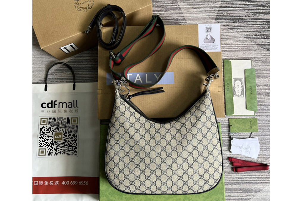 Gucci ‎‎702823 Attache large shoulder bag in Beige and ebony GG Supreme canvas