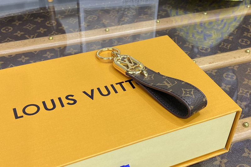 Louis Vuitton M00826 LV Link Dragonne Key holder in Monogram Canvas