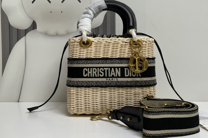 Christian Dior M0565 Medium Lady Dior handbag in Natural Wicker and Blue Dior Oblique Jacquard