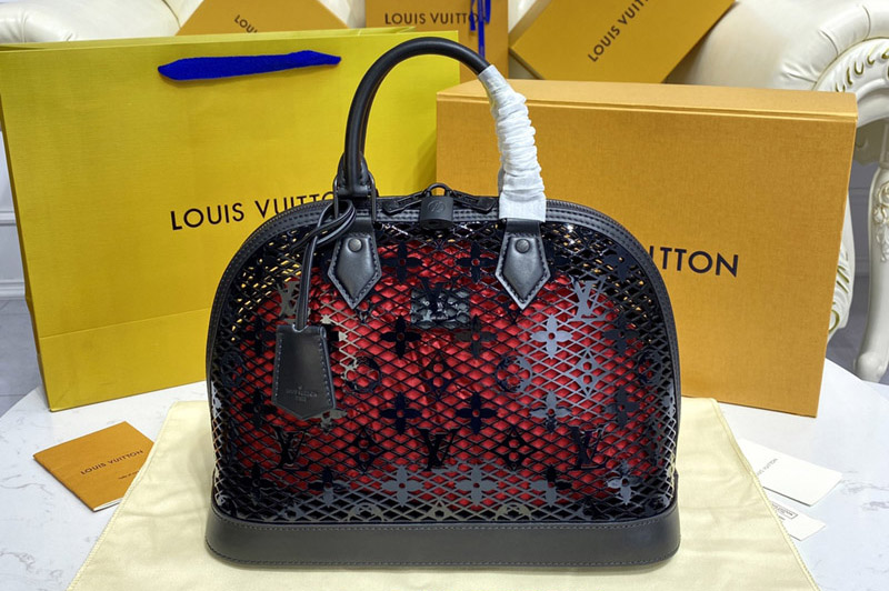 Louis Vuitton M20355 LV Alma PM handbag in Black Patent calfskin
