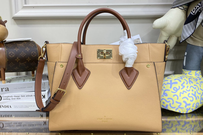 Louis Vuitton M20633 LV On My Side MM tote bag in Arizona Beige Calf leather