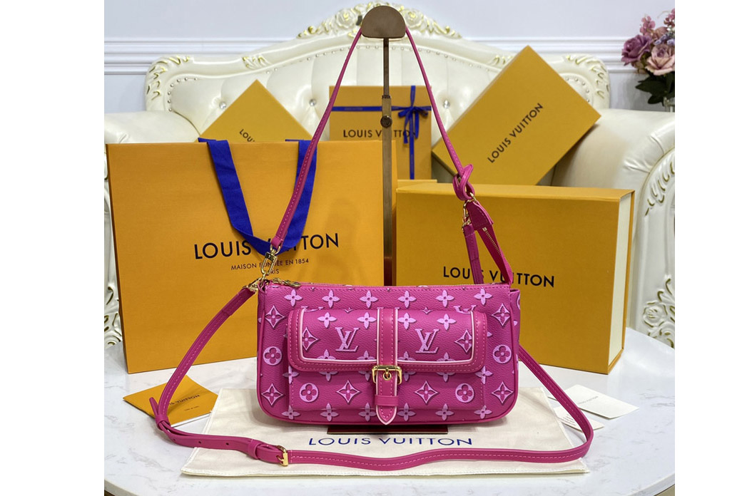 Louis Vuitton M46161 LV Maxi Multi Pochette Accessoires handbag in Pink Monogram coated canvas