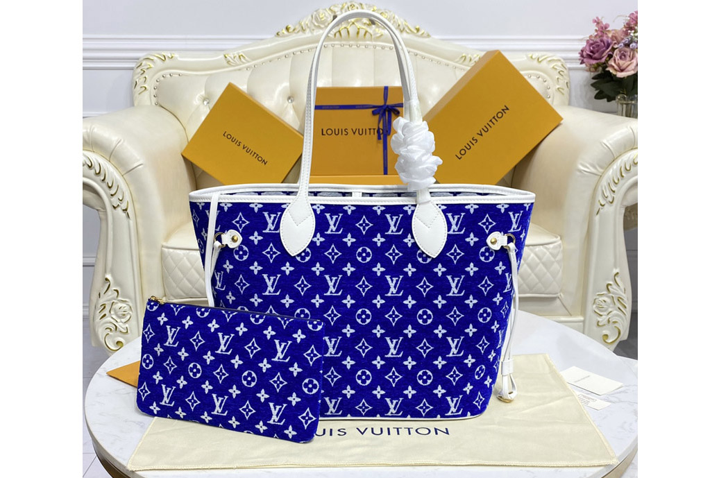 Louis Vuitton M46220 LV Neverfull MM tote Bag in Blue Monogram velvet jacquard