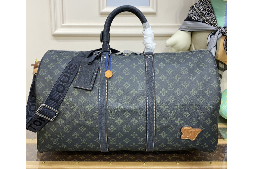 Louis Vuitton M46334 LV Keepall Bandouliere 50 Bag in Dark Green Monogram coated canvas
