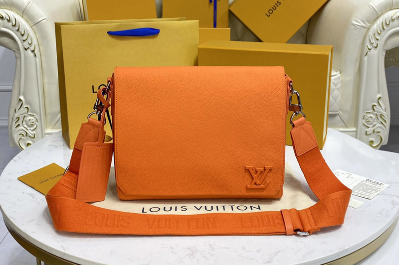 Louis Vuitton M59327 LV New Messenger Bag in Orange Aerogram leather