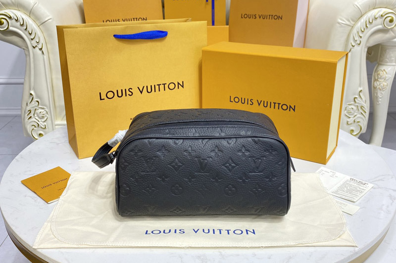 Louis Vuitton M59478 LV Dopp Kit bag in Black Taurillon Monogram leather
