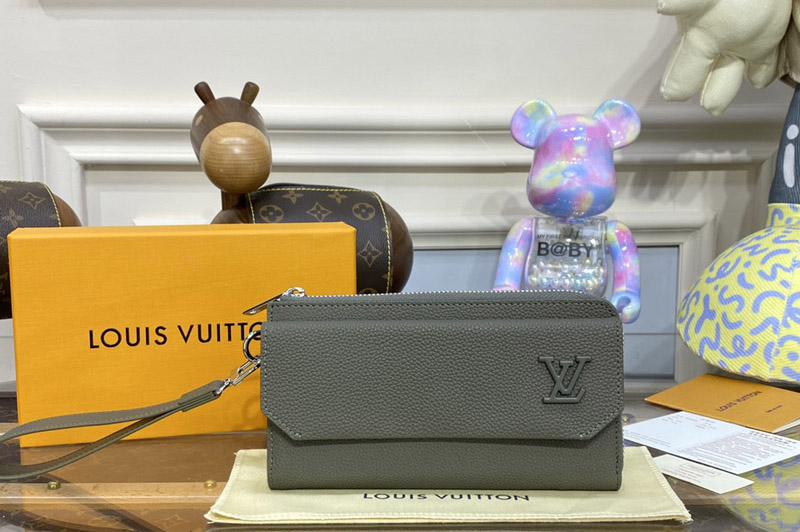 Louis Vuitton M69831 LV New Long Wallet in Green grained calf leather