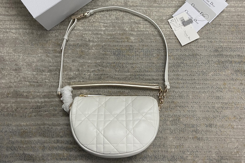 Christian Dior M7200 Small Dior Vibe Hobo bag in White Cannage Lambskin