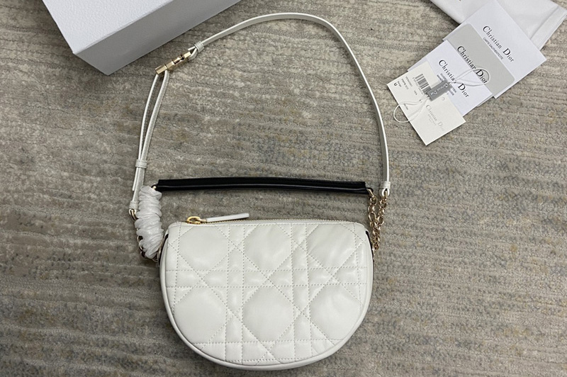 Christian Dior M7200 Small Dior Vibe Hobo bag in White Cannage Lambskin