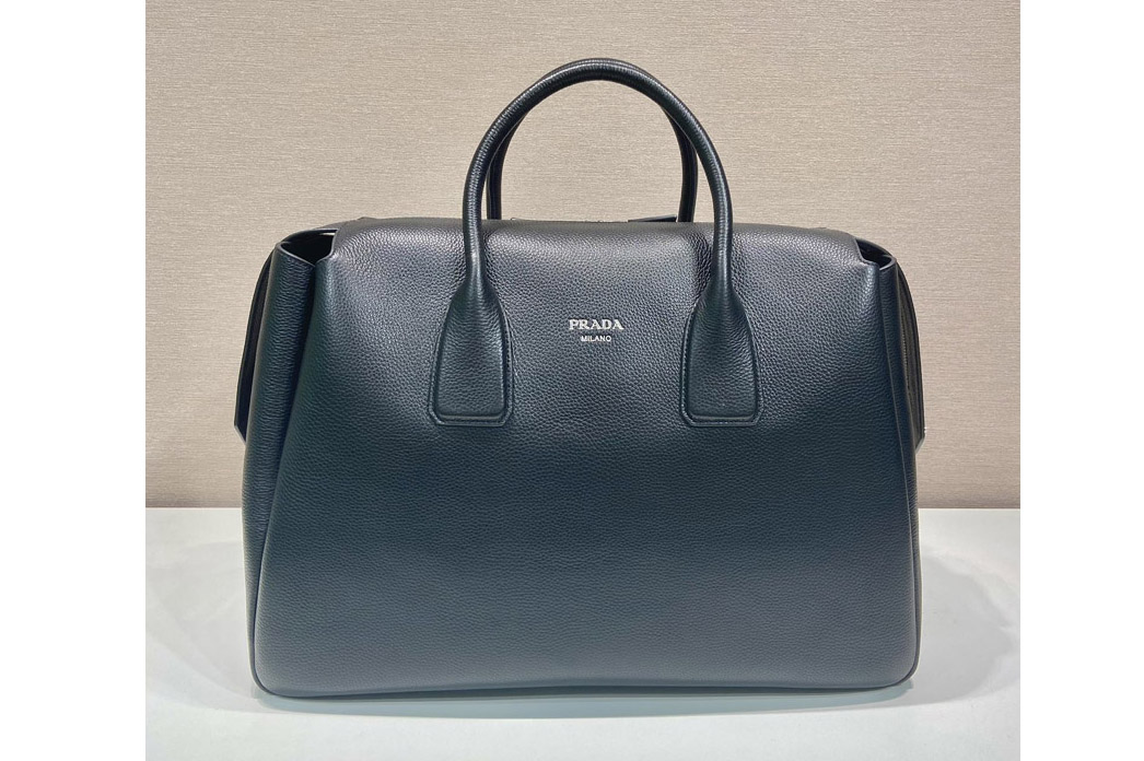 Prada 2VC035 Leather travel bag in Black Leather