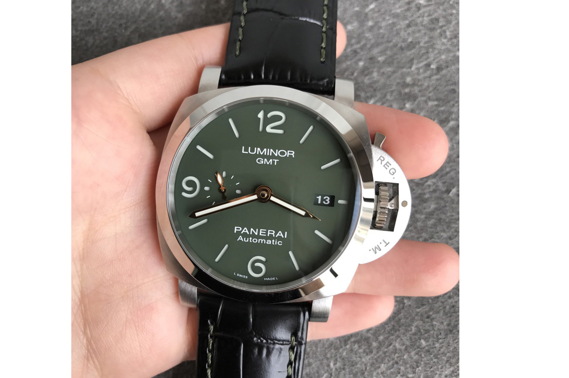 Panerai PAM1056 V GMT VSF 1:1 Best Edition Green Dial on Black Leather Strap P.9011 Super Clone