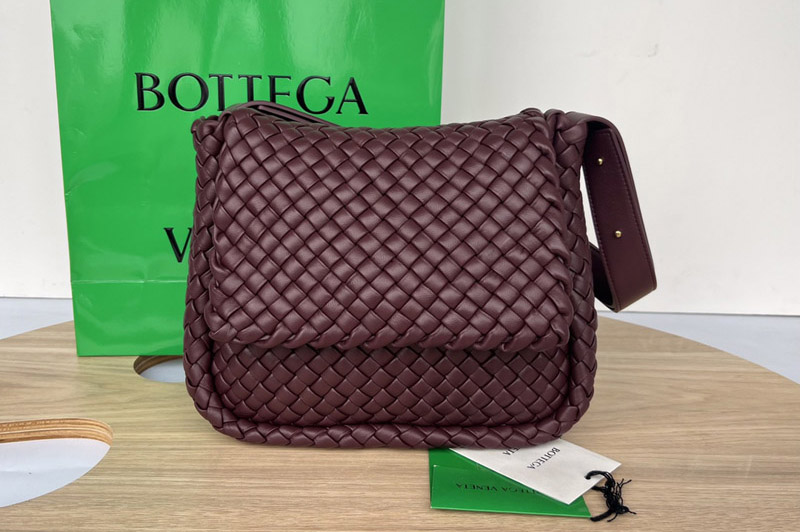 Bottega Veneta 709418 Cobble Shoulder Bag in Fondant padded intreccio leather