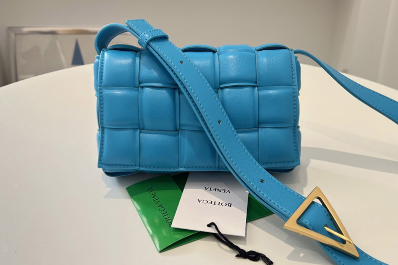 Bottega Veneta 717506 Small Padded Cassette Bag in Blue intreccio leather