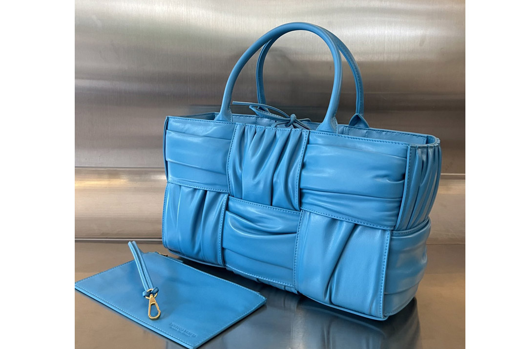 Bottega Veneta 729043 Small Arco Tote Bag in Blue foulard intreccio leather