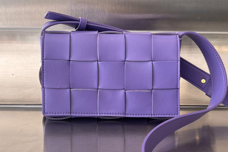 Bottega Veneta 730848 Small Cassette Bag in Purple intreccio leather