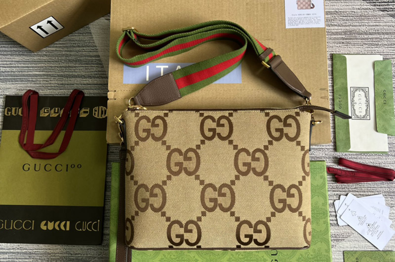 Gucci 699130 Jumbo GG messenger bag in Camel and ebony jumbo GG canvas