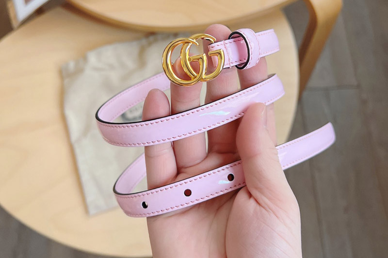 Gucci 707327 Thin patent Double G belt in Pastel pink patent leather With Gold Buckle
