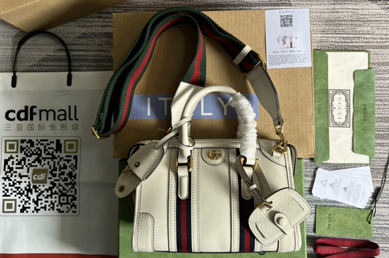 Gucci 715771 Bauletto Mini top handle bag in White Leather
