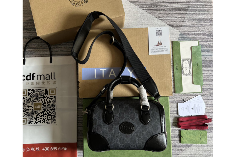 Gucci ‎723306 Small duffle bag with Interlocking G in Black GG Supreme canvas