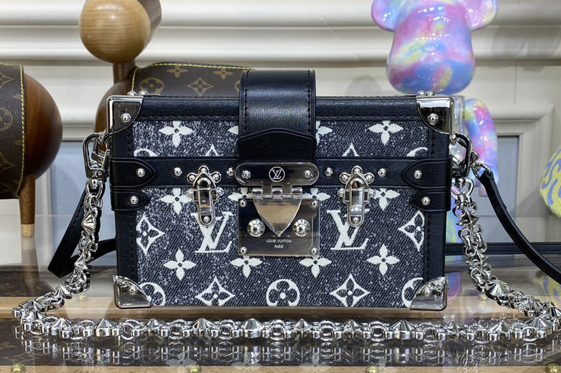 Louis Vuitton M21462 LV Petite Malle bag in Gray Denim textile jacquard