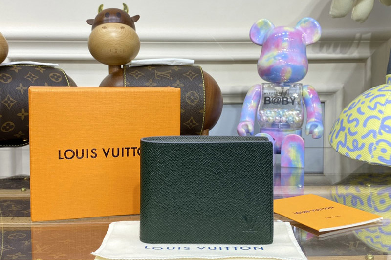 Louis Vuitton M81628 LV Slender Wallet in Green Taiga leather
