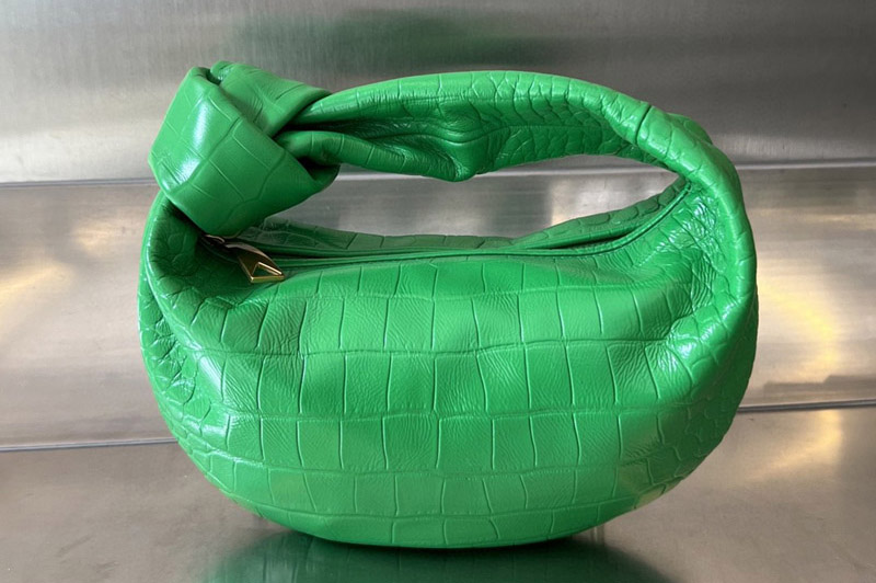 Bottega Veneta 717709 Mini Jodie top handle bag in Green Leather