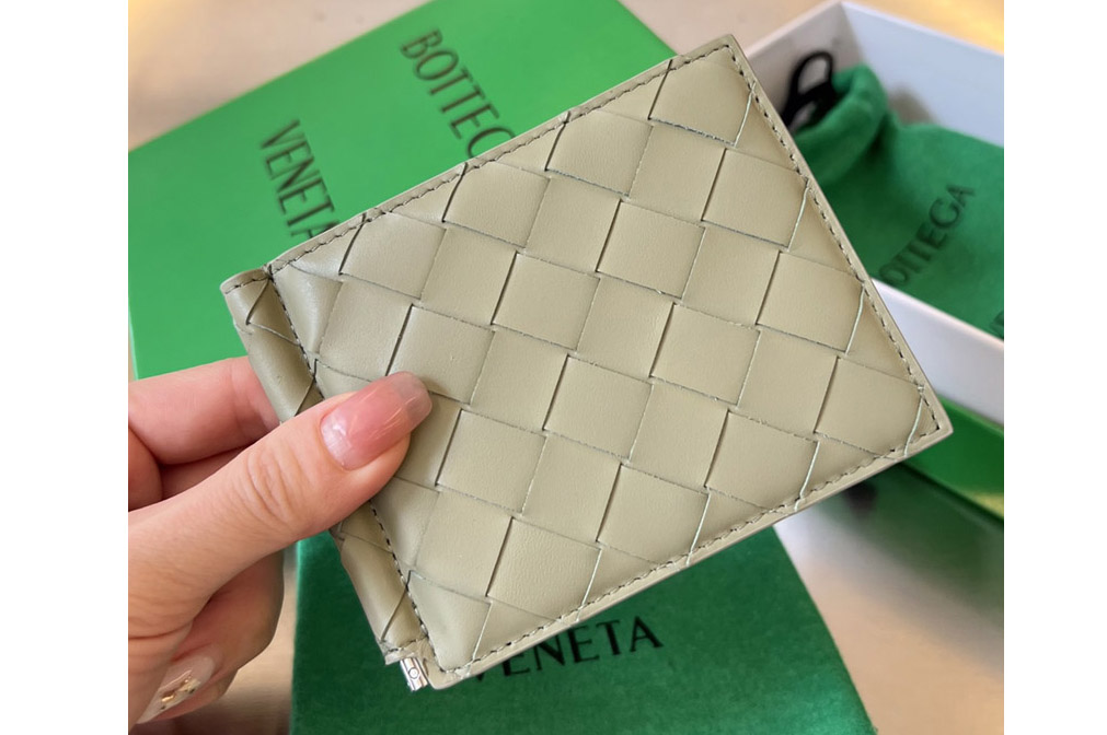 Bottega Veneta 592626 Intrecciato Bill Clip Wallet in Green Leather