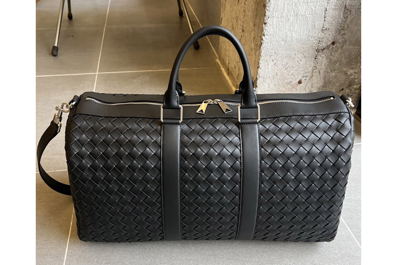 Bottega Veneta 650061 Large Intrecciato Duffle Bag in Black Leather