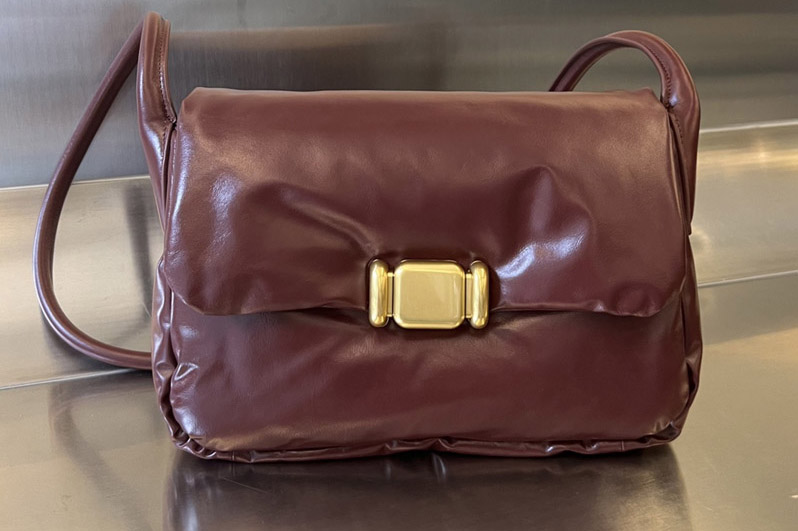 Bottega Veneta 717237 Pad Crossbody Bag In Wine Leather