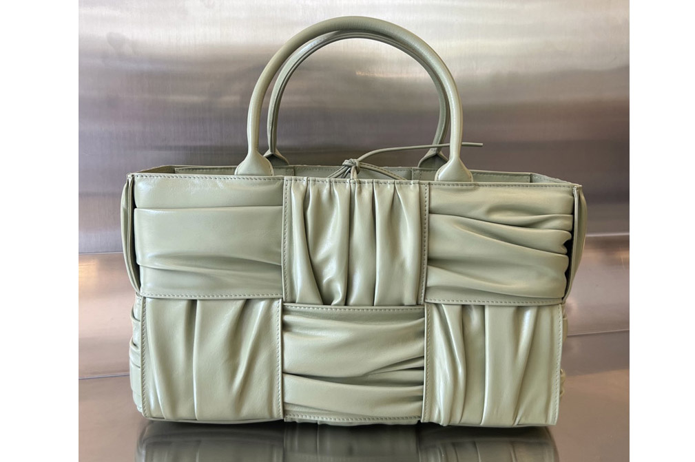 Bottega Veneta 729043 Small Arco Tote Bag in Travertine Leather