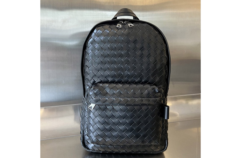 Bottega Veneta 730732 Medium Intrecciato Backpack In Black Leather