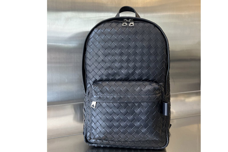 Bottega Veneta 730732 Medium Intrecciato Backpack In Gray Leather