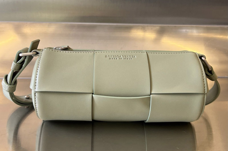 Bottega Veneta 741561 Small Canette Bag in Travertine Leather
