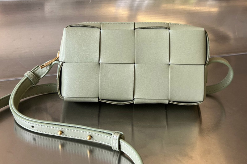 Bottega Veneta 755031 Mini Cassette Cross-Body Bag in Green Intrecciato leather