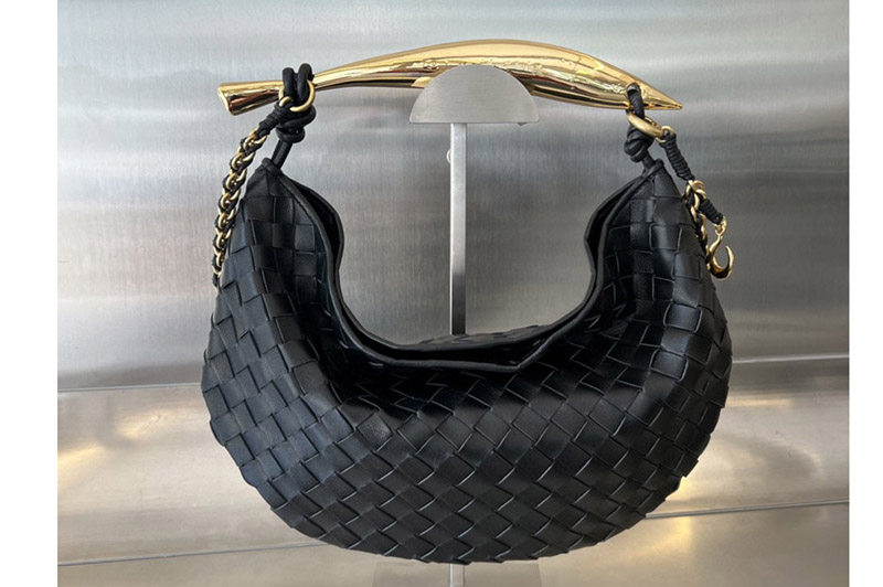 Bottega Veneta 776768 Sardine With Chain bag in Black Leather