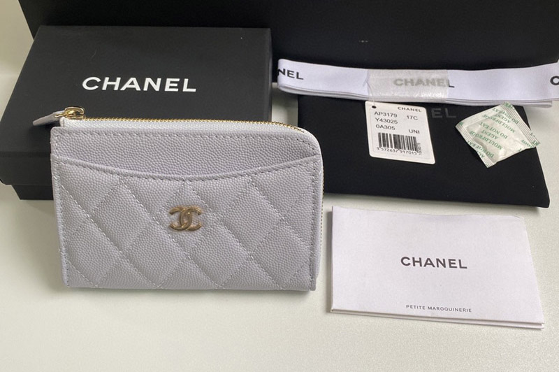 CC AP3179 Classic Zipped Card Holder in Purple Leather