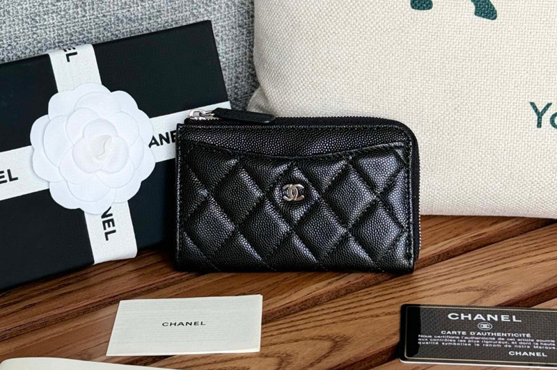 CC AP3179 Classic Zipped Card Holder in Black Leather