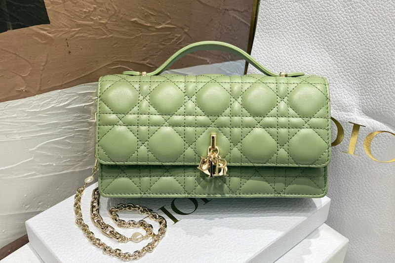 Dior S0980 Christian Dior Miss Dior mini bag in Green Cannage Lambskin
