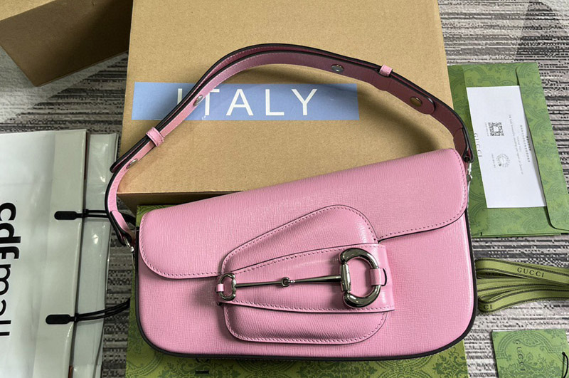 Gucci 764155 Gucci Horsebit 1955 shoulder bag in Pink Leather