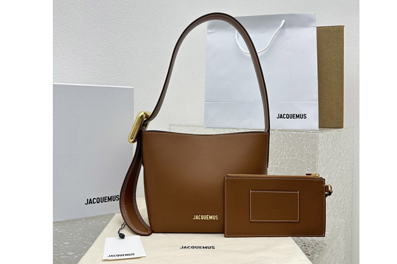 Jacquemus Small Bucket bag in Brown Leather
