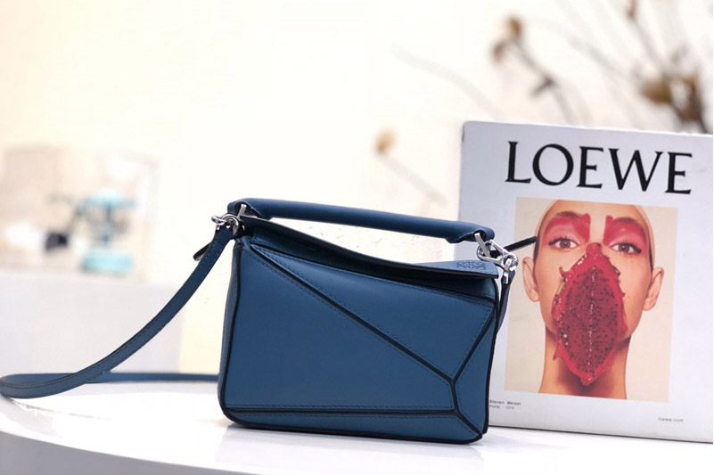 Loewe Mini Puzzle bag in Navy Blue classic calfskin