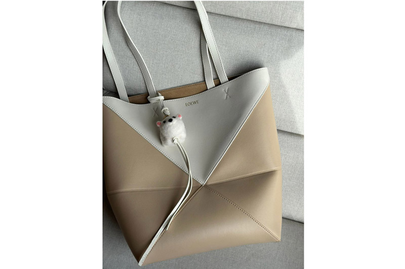 Loewe Puzzle Fold Tote in Soft White/Paper Craft shiny calfskin