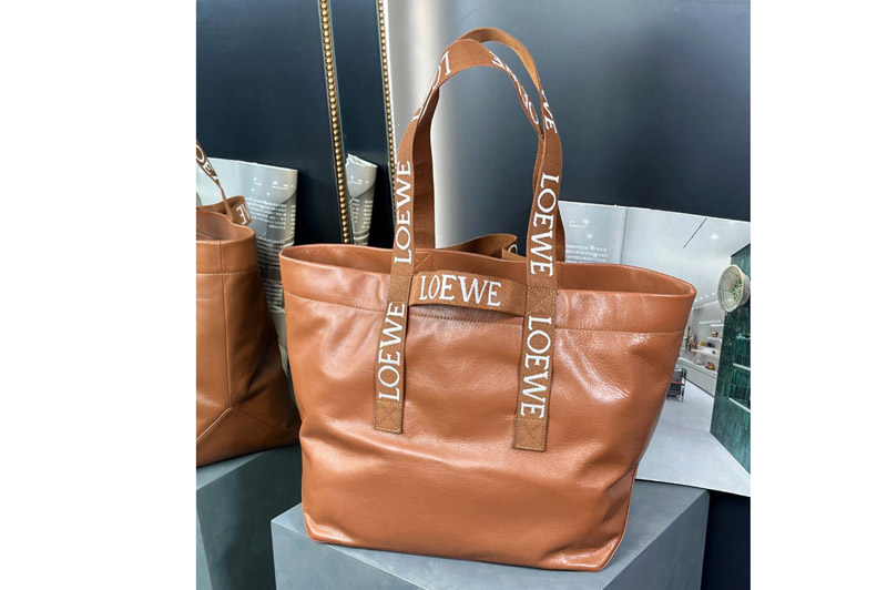 Loewe Fold Shopper Bag in Brown paper calfskin