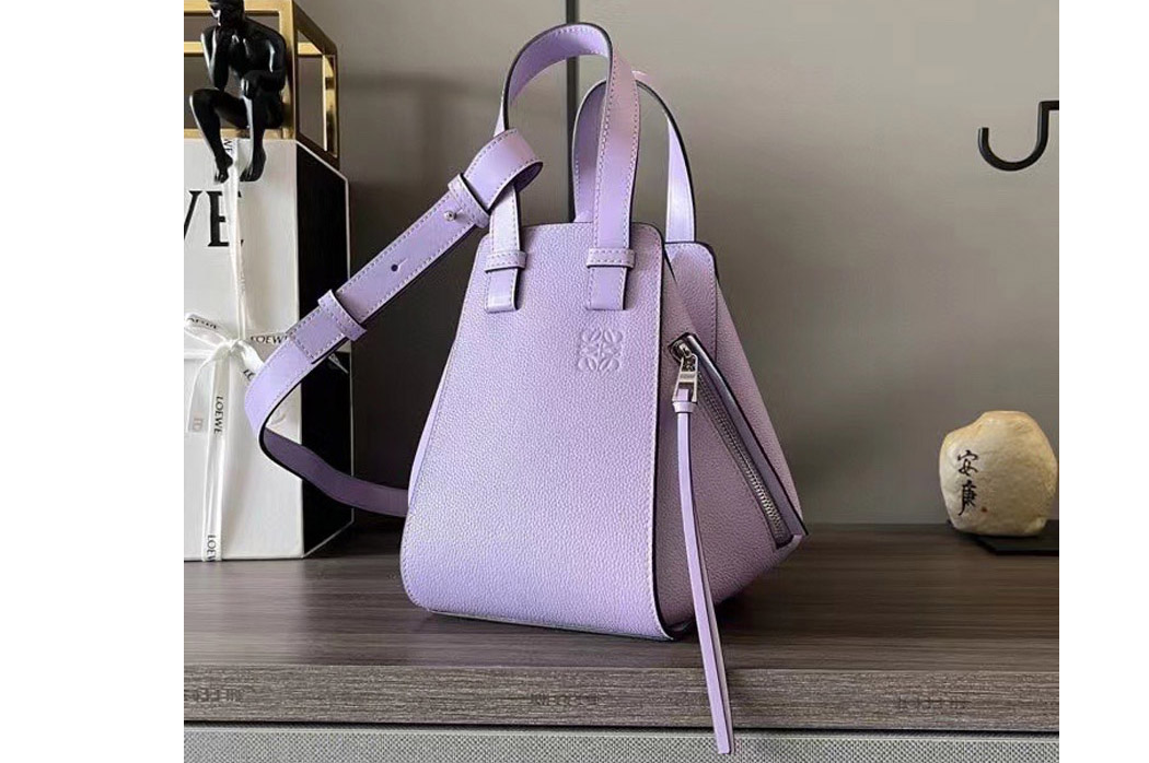 Loewe Hammock compact bag in Purple classic calfskin